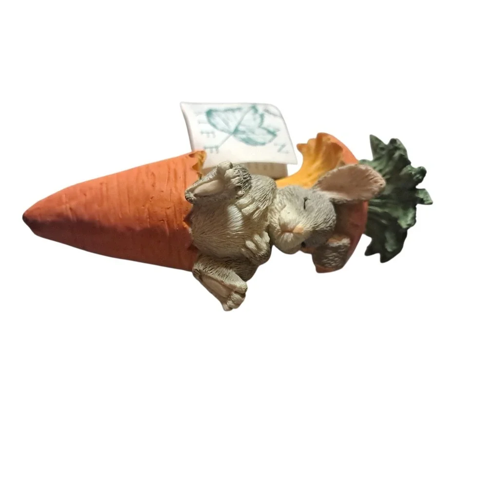 Charming Tails Figurine Rabbit Asleep on Carrot Ornament Dean Griff  RARE